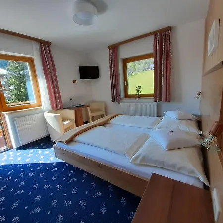 Bergpracht Konukevi